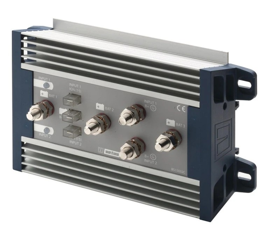 Battery splitter, 12 / 24 V, with 2 x 150 A inputs and 3 outputs  BS15032C